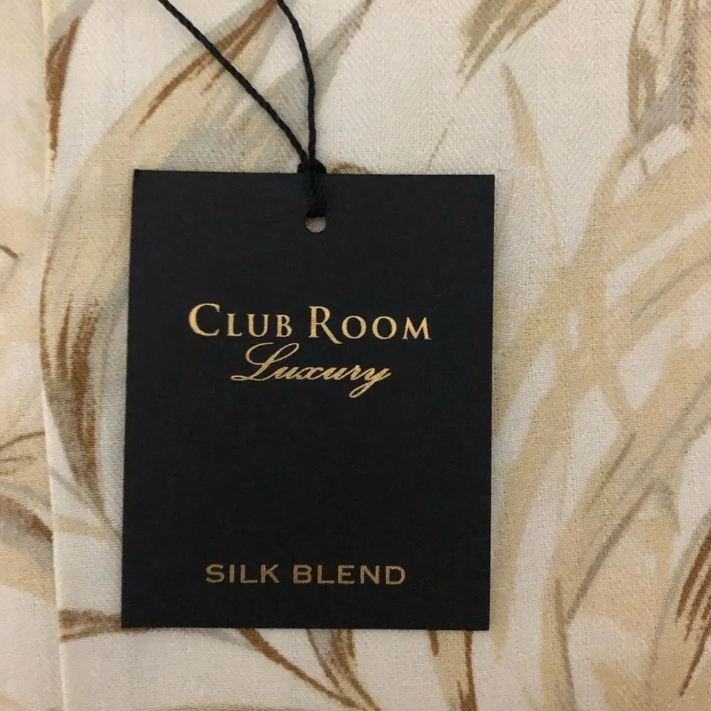 NWT Club Room Luxury Silk Blend Hawaiian Beige Palm Leaf Print Men’s Small Shirt
